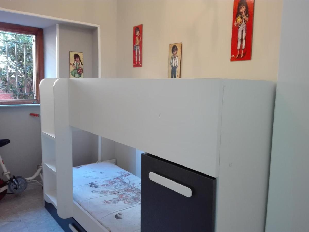 Ferienwohnung Un Tuffo In Mare Genua Exterior foto
