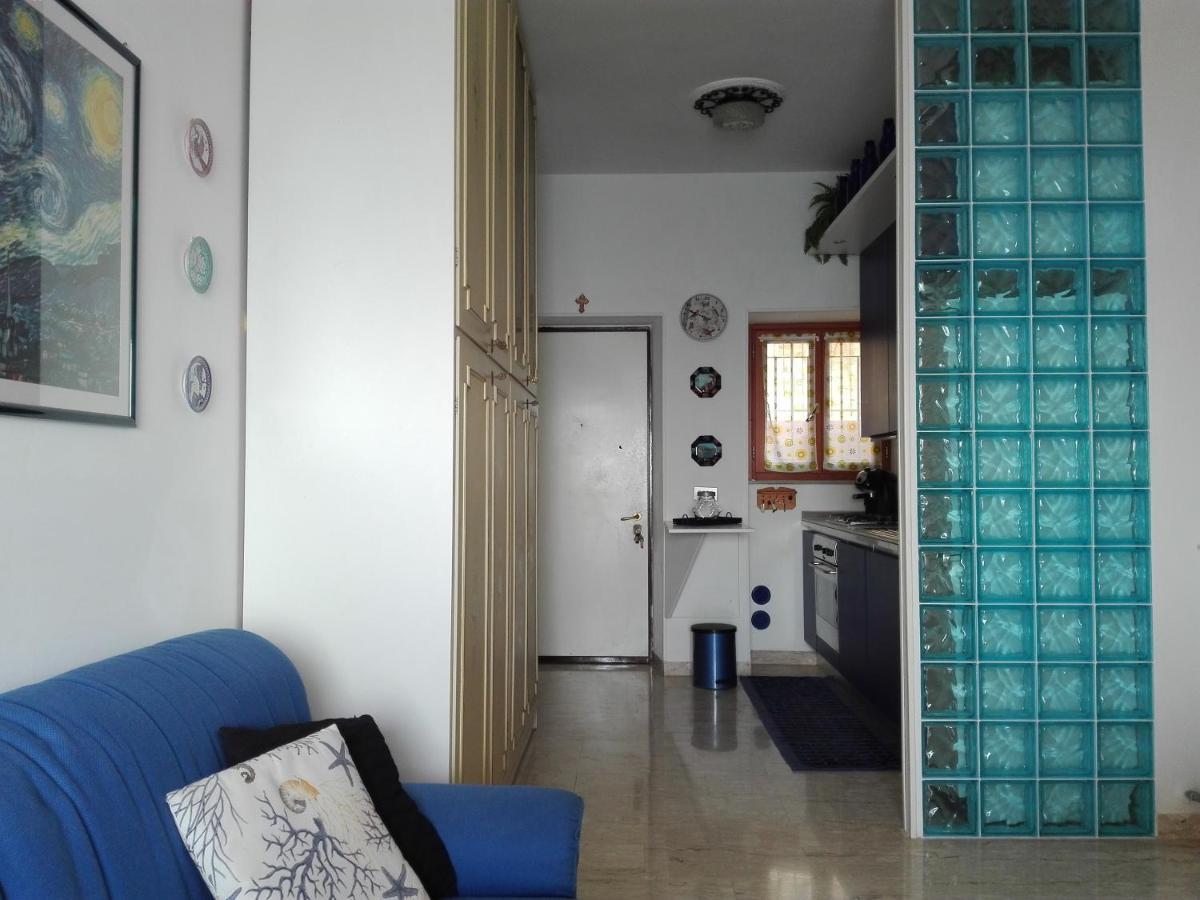 Ferienwohnung Un Tuffo In Mare Genua Exterior foto